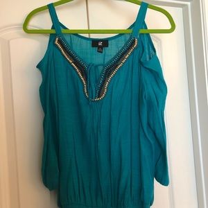 Quarter sleeve beaded open shoulder top